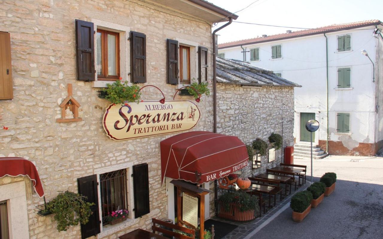 Albergo Speranza Spiazzi Di Monte Baldo Spiazzi Di Caprino Екстериор снимка